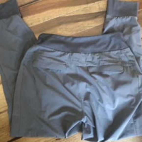 Athleta Soho Jogger, Gre - Picture 2 of 5